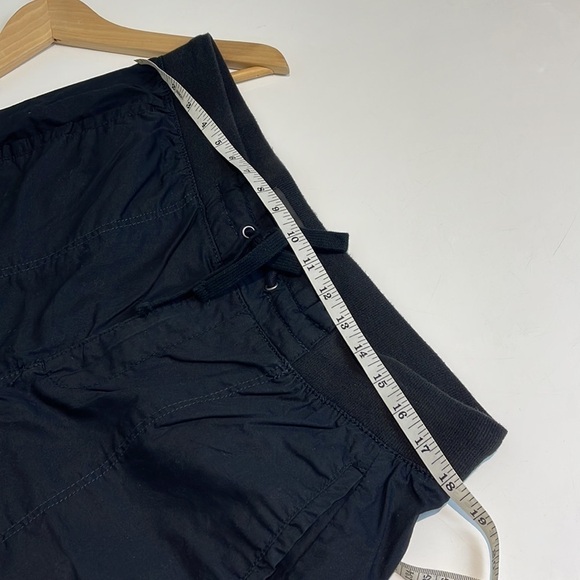Lord & Taylor Black Lightweight pants black size large - Picture 5 of 8
